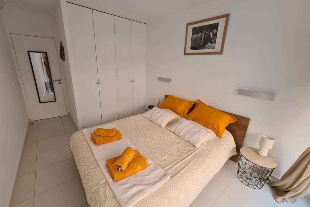 Le Lodge, T2 Classe 3 Etoiles Avec Jardin, Parking, Piscine & Mer A 2 Pas Menton Luaran gambar